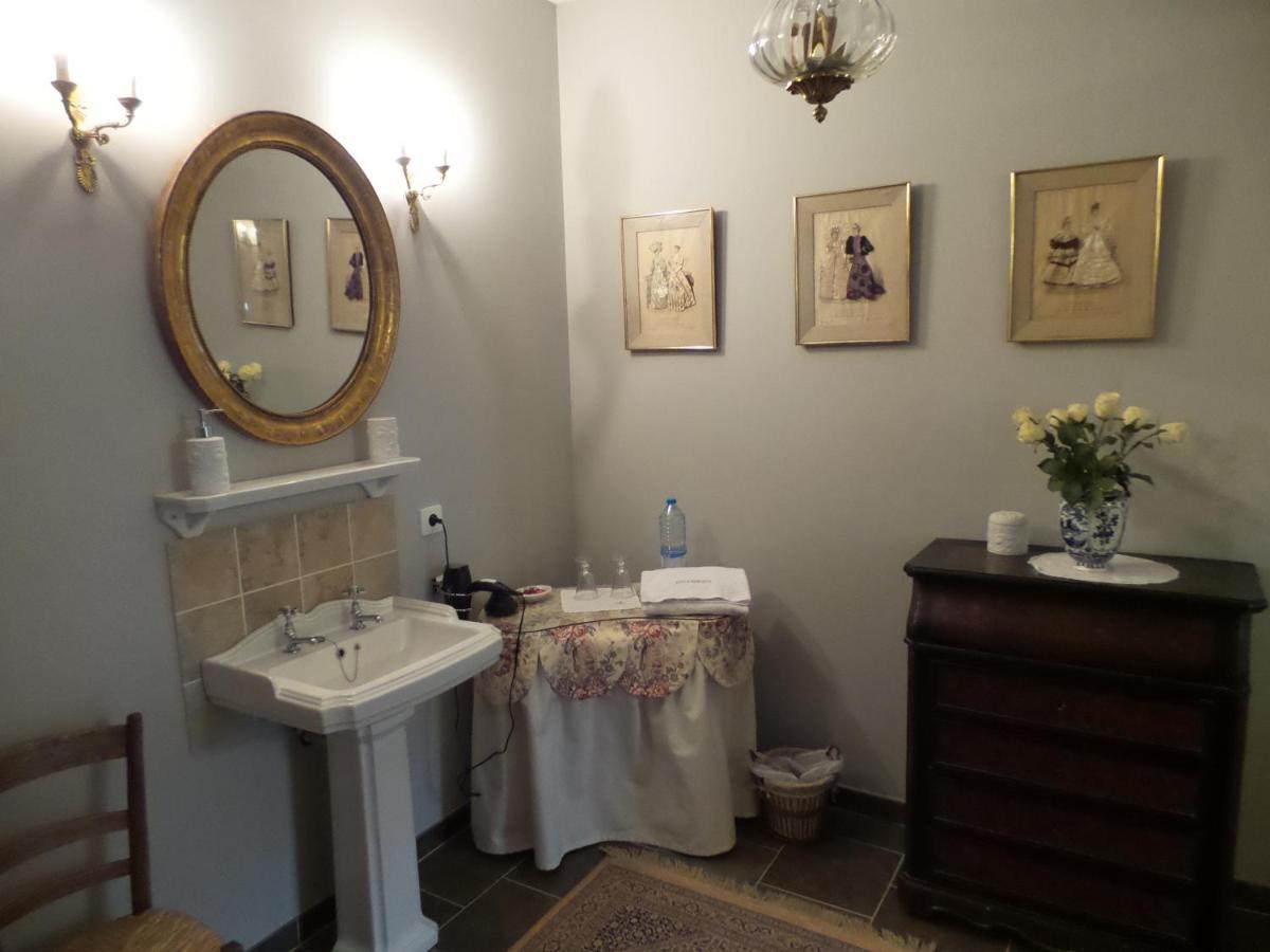 Chambres D'Hotes Art Et Remparts ラ・レオル エクステリア 写真