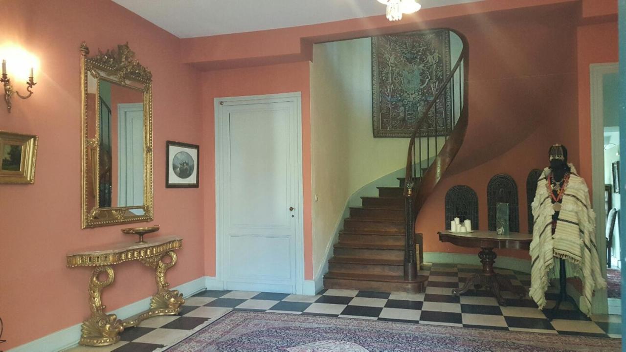 Chambres D'Hotes Art Et Remparts ラ・レオル エクステリア 写真