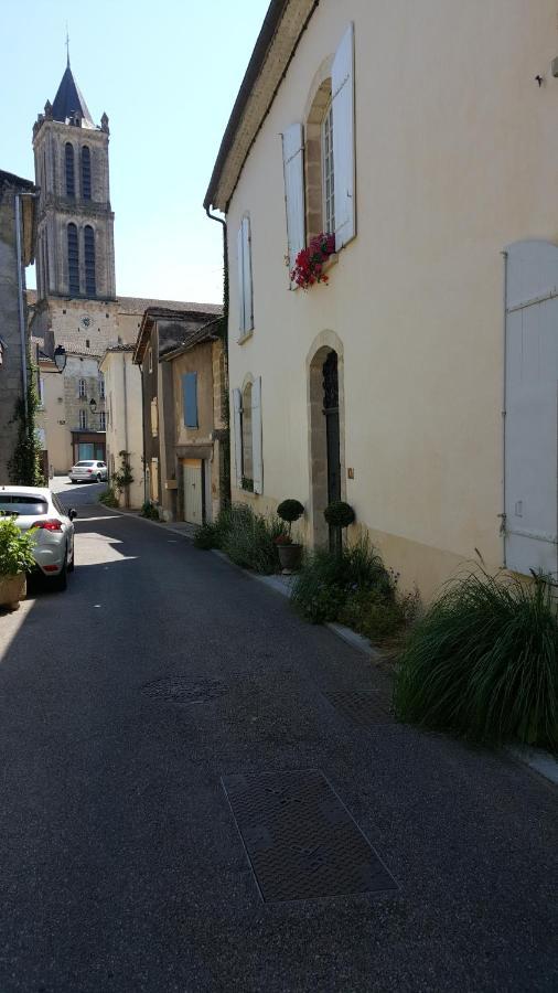 Chambres D'Hotes Art Et Remparts ラ・レオル エクステリア 写真