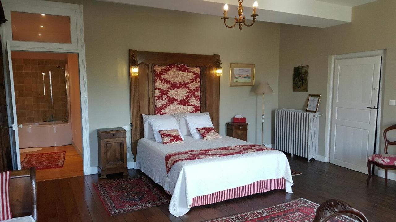 Chambres D'Hotes Art Et Remparts ラ・レオル エクステリア 写真